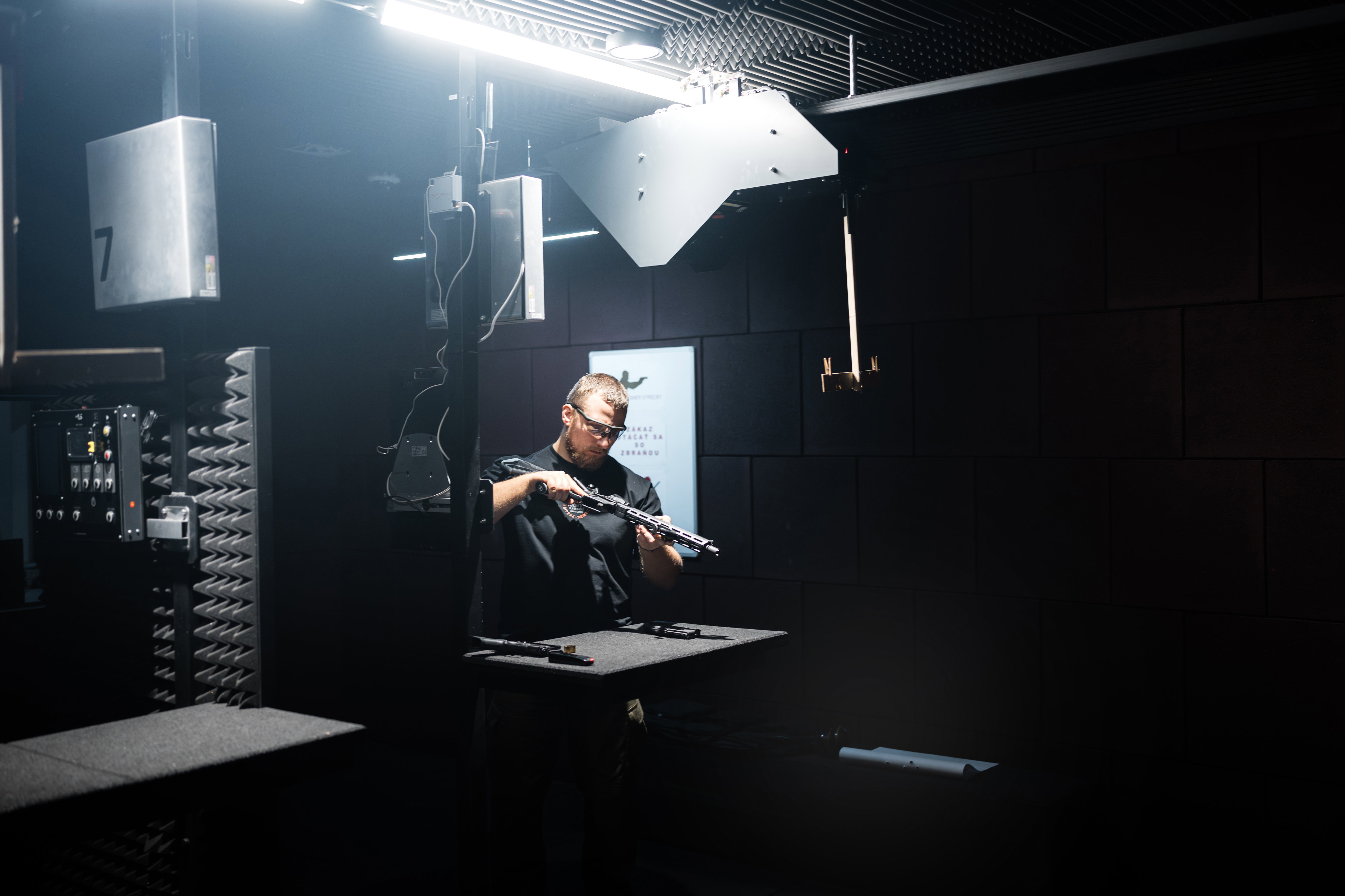 Shooting range, police, military, gun